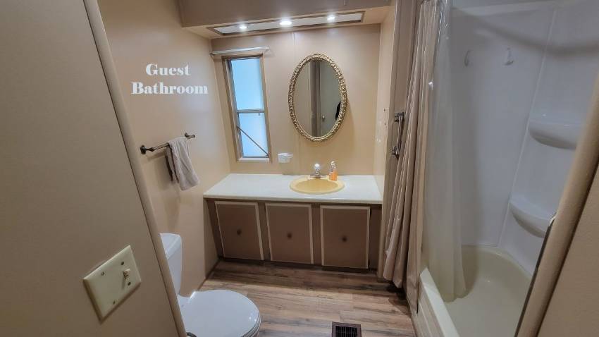 203 Rainbow Lane West a Dundee, FL Mobile or Manufactured Home for Sale